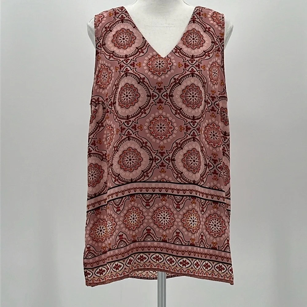 Tabitha Webb Medallion Tank in Blush Paisley - Size Large